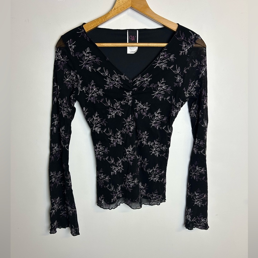 W Wrapper Vtg Y2K Top Blouse Size L Stretch Bell Sleeve‎ Embroidery V-Neck Goth
